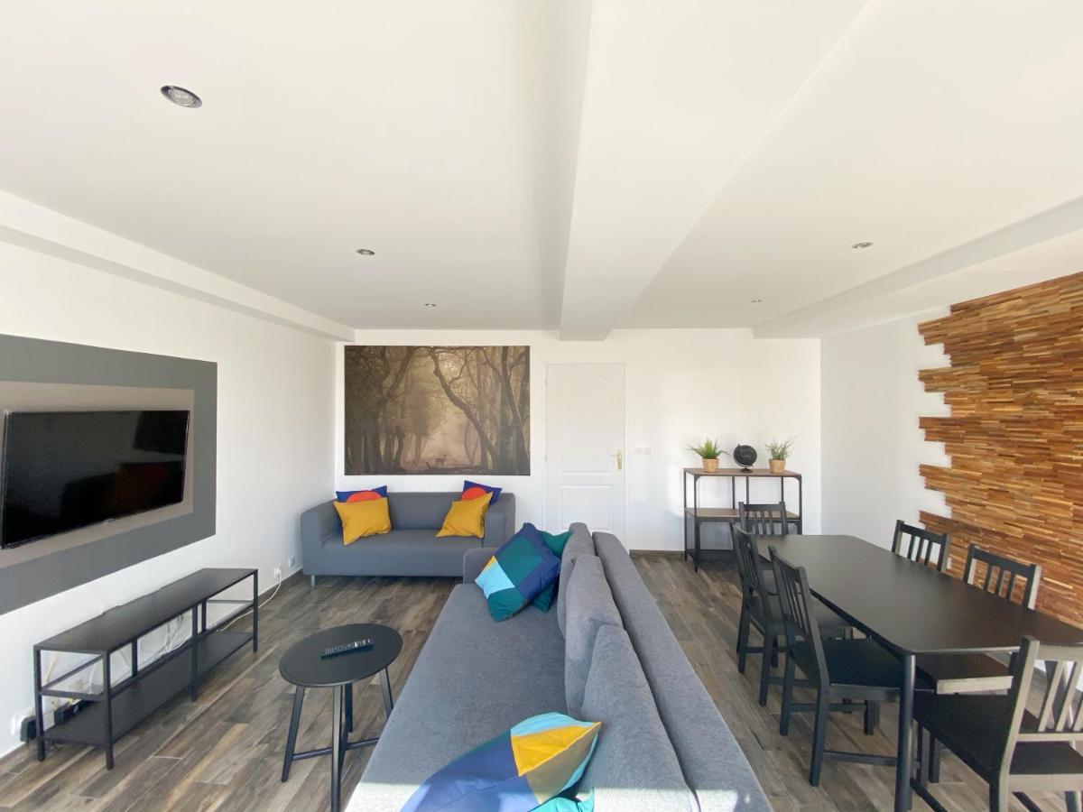 22 Chic & Cosy Grand Appart 92M2 Parking Gratuit Hypercentre Netflix Saint-Etienne (Loire) Exterior foto